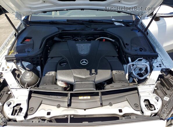 WDD1J6FB5JF015384 2018 MERCEDES-BENZ E-CLASS White Vista del compartimento del motor