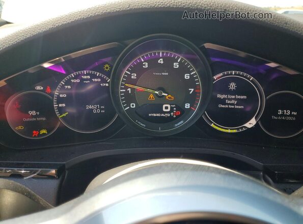 WP1BE2AY8NDA51058 2022 PORSCHE CAYENNE Серебряный 