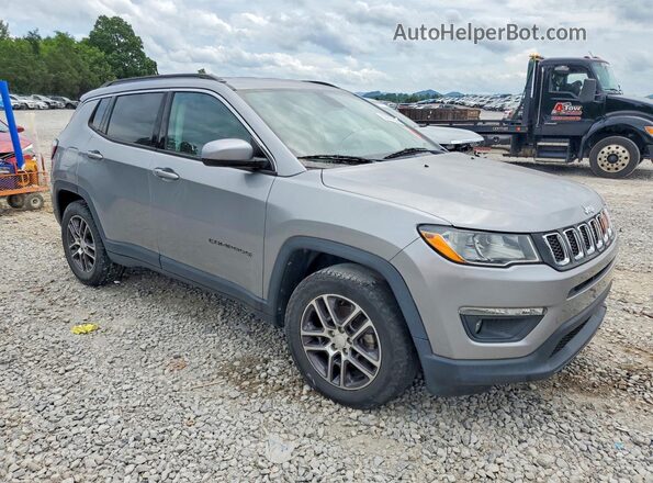 3C4NJCBB6JT286542 2018 JEEP COMPASS Silver Вид спереду