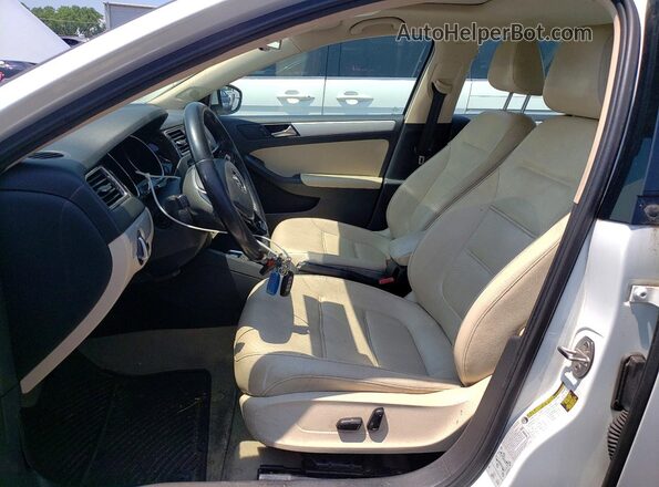 3VW637AJ3GM221677 2016 VOLKSWAGEN JETTA White Вид панелі приладів