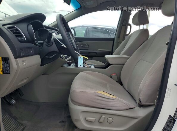 KNDMB5C10G6188300 2016 KIA SEDONA White Առջևի վահանակի տեսք
