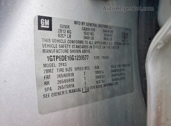 1GTP6DE16G1239577 2016 GMC CANYON Silver VIN կոդի պիտակի տեսք