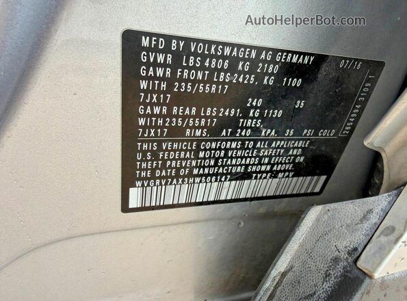 WVGRV7AX3HW506147 2017 VOLKSWAGEN TIGUAN Silver 