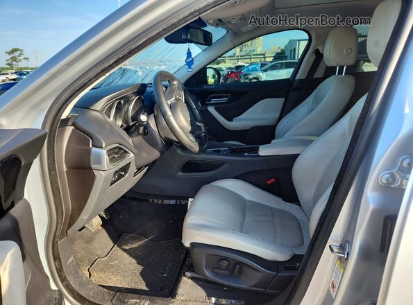 SADCK2FX5JA250387 2018 JAGUAR F-PACE White Widok deski rozdzielczej