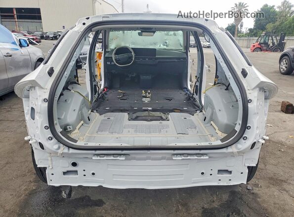 5XYC34JA9SG013247 2025 KIA EV6 White 