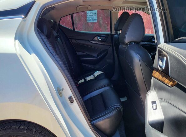1N4AA6APXHC420087 2017 NISSAN MAXIMA White Սալոնի դիմացի տեսք