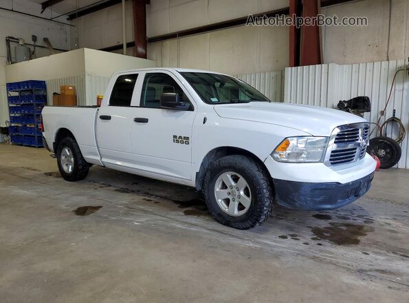 1C6RR6FG7JS210855 2018 RAM 1500 White Front view