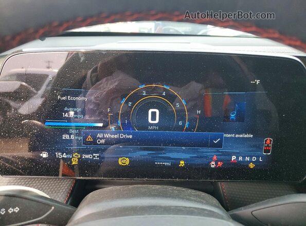 3GNAXTEG7SL108166 2025 CHEVROLET EQUINOX Red Rear seats view