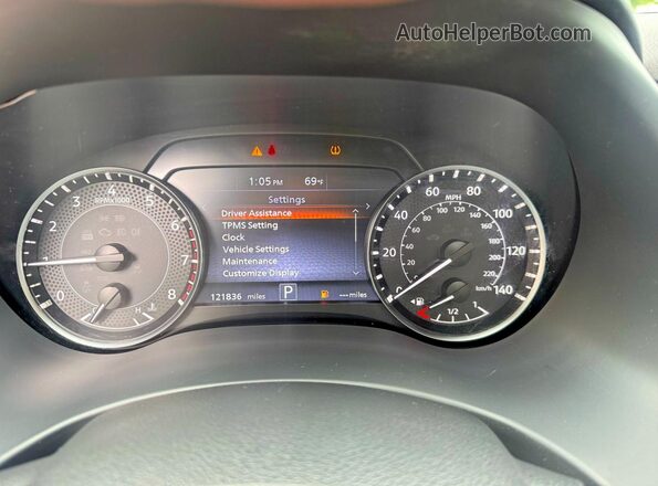 JN8AY2BA1M9372547 2021 NISSAN ARMADA Silver Առջևի վահանակի տեսք