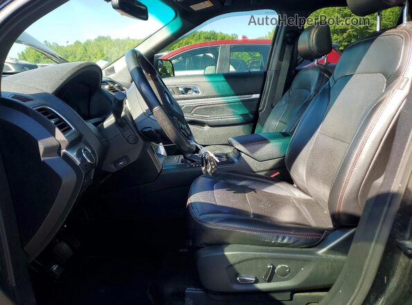 1FM5K8GT9HGB03222 2017 FORD EXPLORER Черный Вид панели приборов