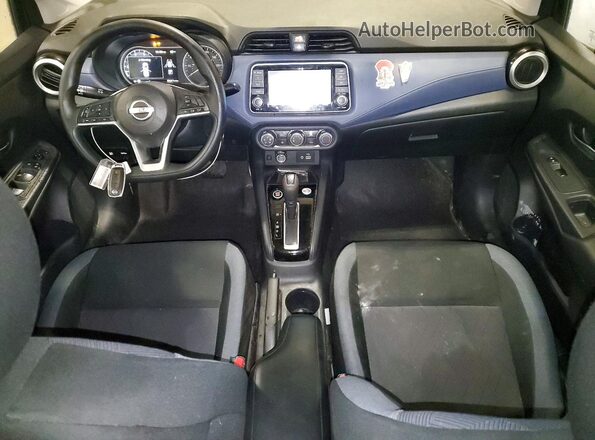 3N1CN8EV9RL914980 2024 NISSAN VERSA Gray Widok zestawu wskaźników