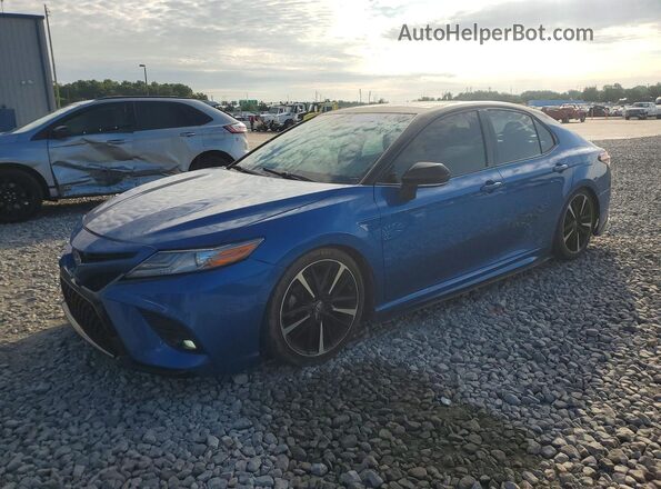 4T1B61HK5JU067654 2018 TOYOTA CAMRY Blue უკანა მარცხენა