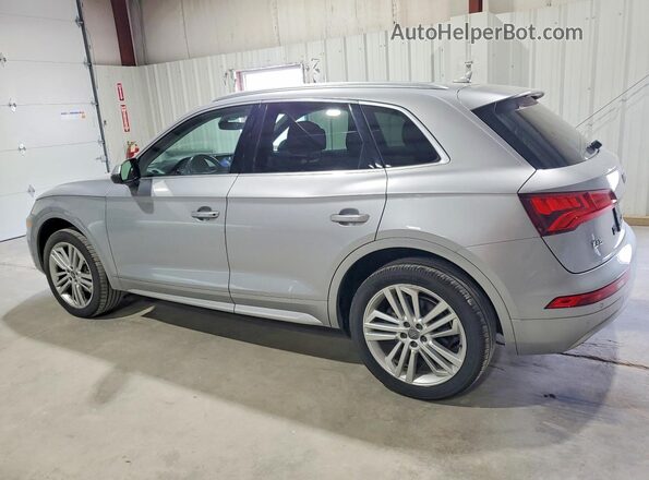WA1BNAFY8J2239065 2018 AUDI Q5 Silver 