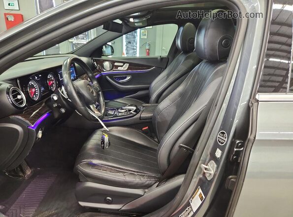 WDDZF4KB9HA030976 2017 MERCEDES-BENZ E-CLASS Gray წინა პანელის ხედი