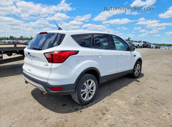 1FMCU9GD0KUB64368 2019 FORD ESCAPE Белый Передняя правая четверть