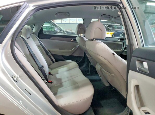 5NPE24AF2GH387190 2016 HYUNDAI SONATA Silver უკანა სალონის ხედი