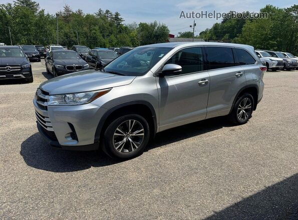 5TDBZRFH1JS833126 2018 TOYOTA HIGHLANDER Серебряный Задняя левая четверть