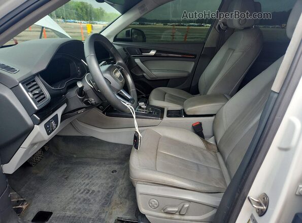 WA1BNAFY7L2001663 2020 AUDI Q5 White 