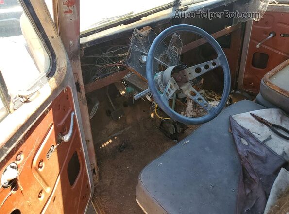 63245900 1963 JEEP WRANGLER Пожар Вид щитка приборов