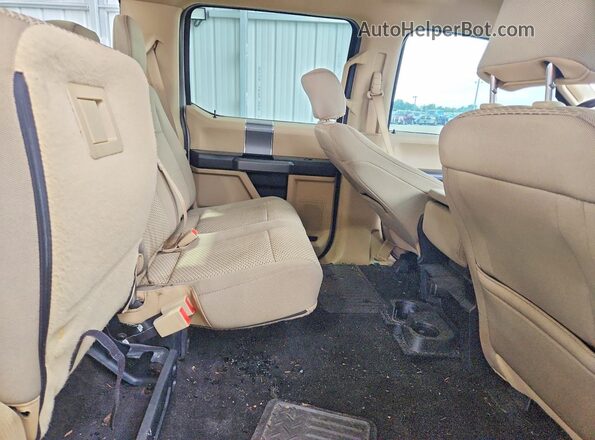 1FTEW1EBXJFA00784 2018 FORD F150 White Widok wnętrza z tyłu