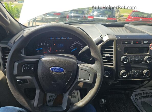 1FT8W3B60HED95980 2017 FORD F350 Белый Вид задних сидений