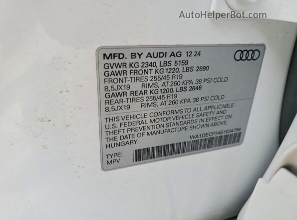 WA1DECF34S1034794 2025 AUDI Q3 White Widok komory silnika