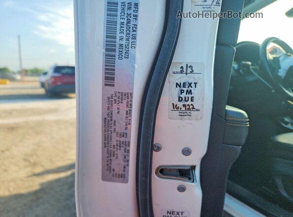 3C4NJDCB2MT527473 2021 JEEP COMPASS White 