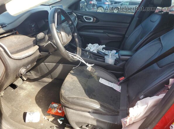 3C4NJDCB8NT131663 2022 JEEP COMPASS Red Vista del salpicadero