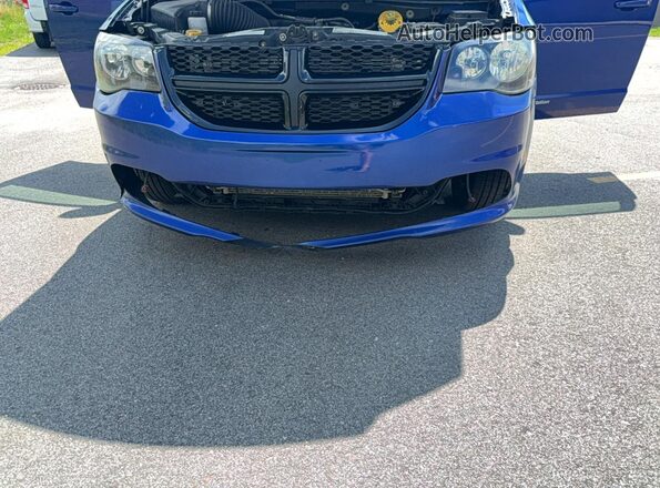 2C4RDGEG2KR693219 2019 DODGE GRAND Blue Engine compartment view