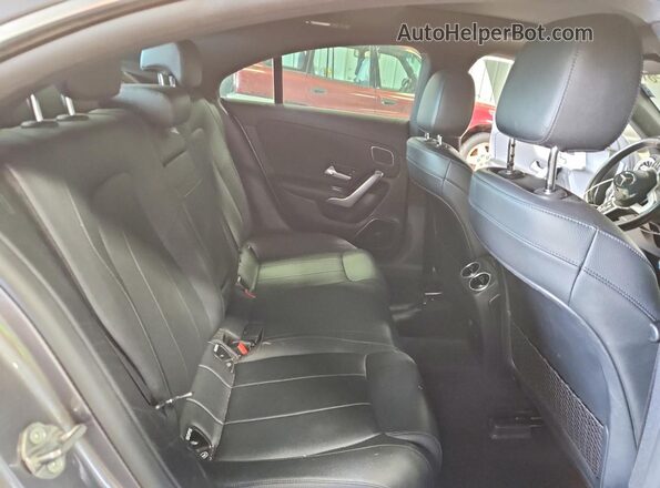 W1K5J4HBXMN216811 2021 MERCEDES-BENZ CLA-CLASS Gray უკანა სალონის ხედი