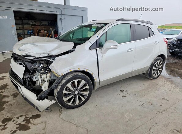KL4CJCSB2JB558006 2018 BUICK ENCORE Белый Задняя левая четверть