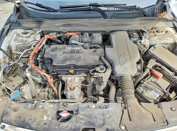 1HGCV3F10LA002170 2020 HONDA ACCORD White Engine compartment view