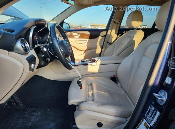 WDC0G4KB8HF142259 2017 MERCEDES-BENZ GLC-CLASS Blue Widok deski rozdzielczej