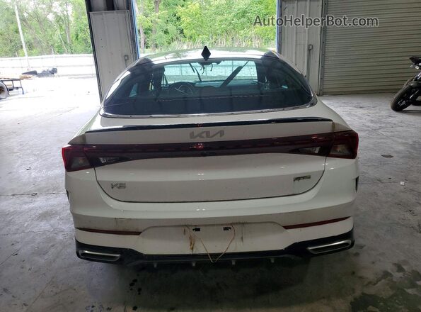 5XXG64J22PG205915 2023 KIA K5 White Вид салону спереду