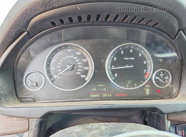 5UXKR2C56J0X09291 2018 BMW X5 Black Widok tylnych siedzeń