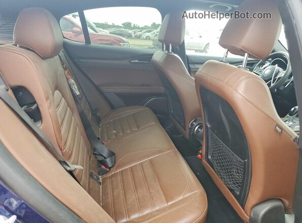 ZASFAKNN4J7B78596 2018 ALFA ROMEO STELVIO Blue Vista del compartimento del motor