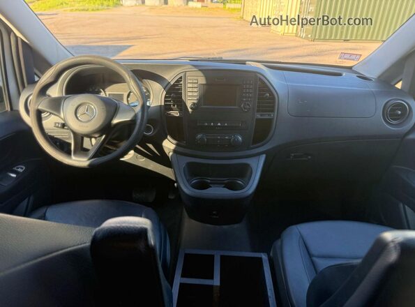 WD3PG2EA8G3107646 2016 MERCEDES-BENZ METRIS Белый Вид задних сидений