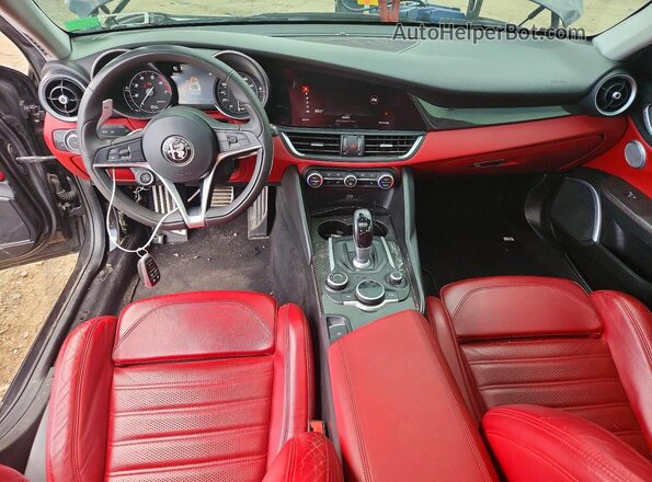 ZARFAEEN4H7544406 2017 ALFA ROMEO GIULIA Черный 