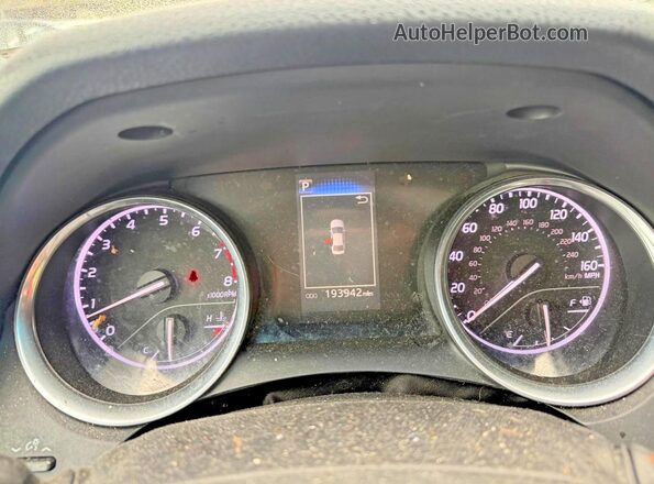 4T1B11HK0JU500358 2018 TOYOTA CAMRY Red Instrument cluster view