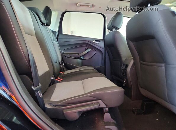 1FMCU0GD3HUC74383 2017 FORD ESCAPE Черный Вид подкапотного пространства
