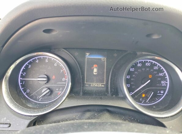 4T1B11HK3KU261325 2019 TOYOTA CAMRY Silver Vista de los asientos traseros