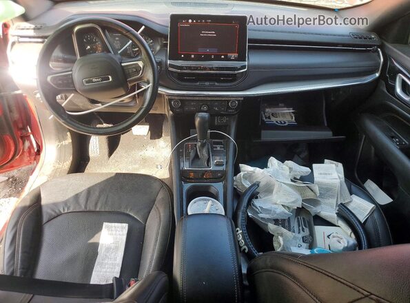 3C4NJDCB8NT131663 2022 JEEP COMPASS Red Vista del cuadro de instrumentos