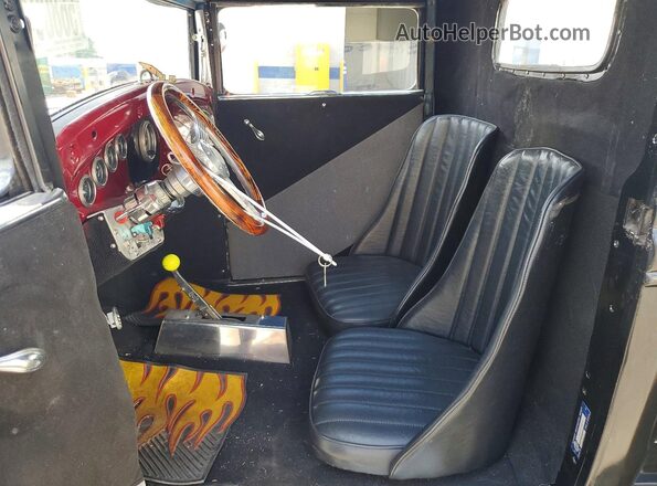 AZ248676 1931 FORD MODEL Black Widok wnętrza z przodu