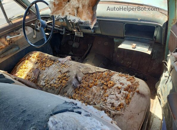 B3LG146482 1953 FORD CUSTOM Серебряный 