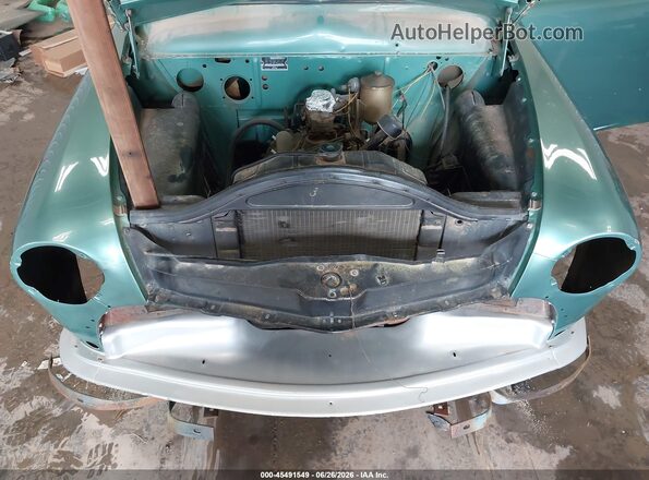 BISP149115 1970 FORD VICTORIA Green უკანა ხედი
