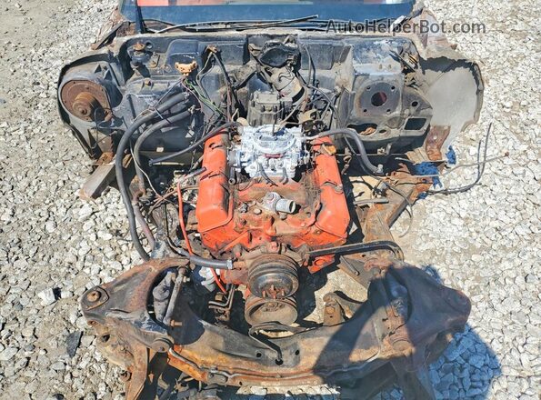 BURNTVIN123 1975 CHEVROLET CORVETTE Orange Вид задньої частини салону
