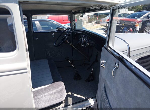 C5181301000000000 1970 FORD COUPE Light Blue Vista interior delantera
