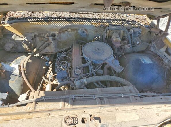 CCQ1451158707 1975 CHEVROLET C/K 10 Gold Vista interior trasera