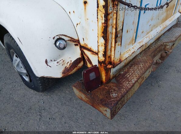 F10YLU21385       1974 FORD F100 Белый Вид спереди