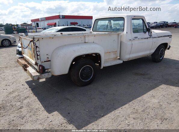 F10YLU21385       1974 FORD F100 Белый Задняя правая четверть